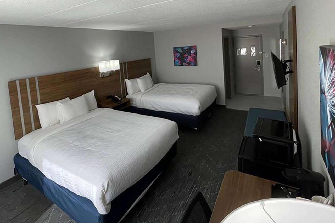 Days Inn & Suites By Wyndham Springfield Oh Dış mekan fotoğraf