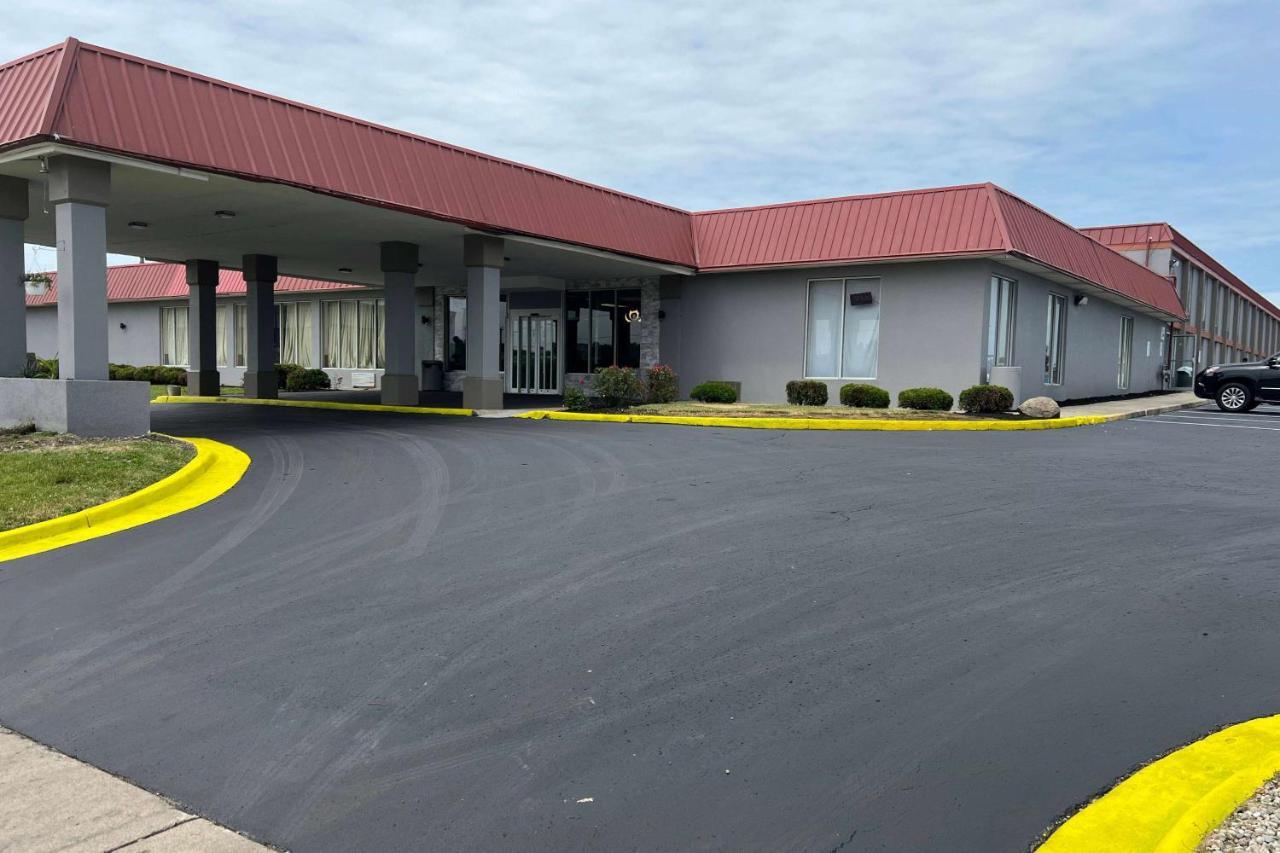 Days Inn & Suites By Wyndham Springfield Oh Dış mekan fotoğraf